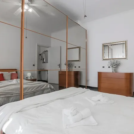 Apartment A 100m Dal Mare Genoa