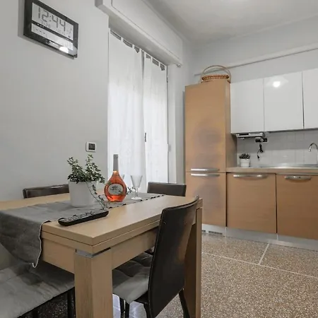 Apartment A 100m Dal Mare *