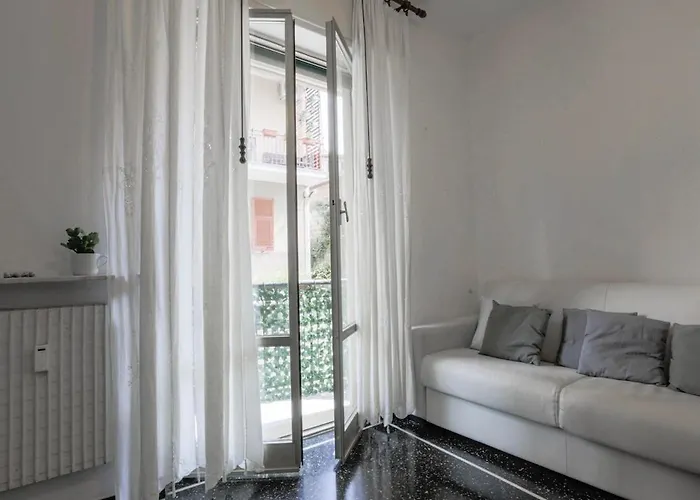 A 100m Dal Mare Génova